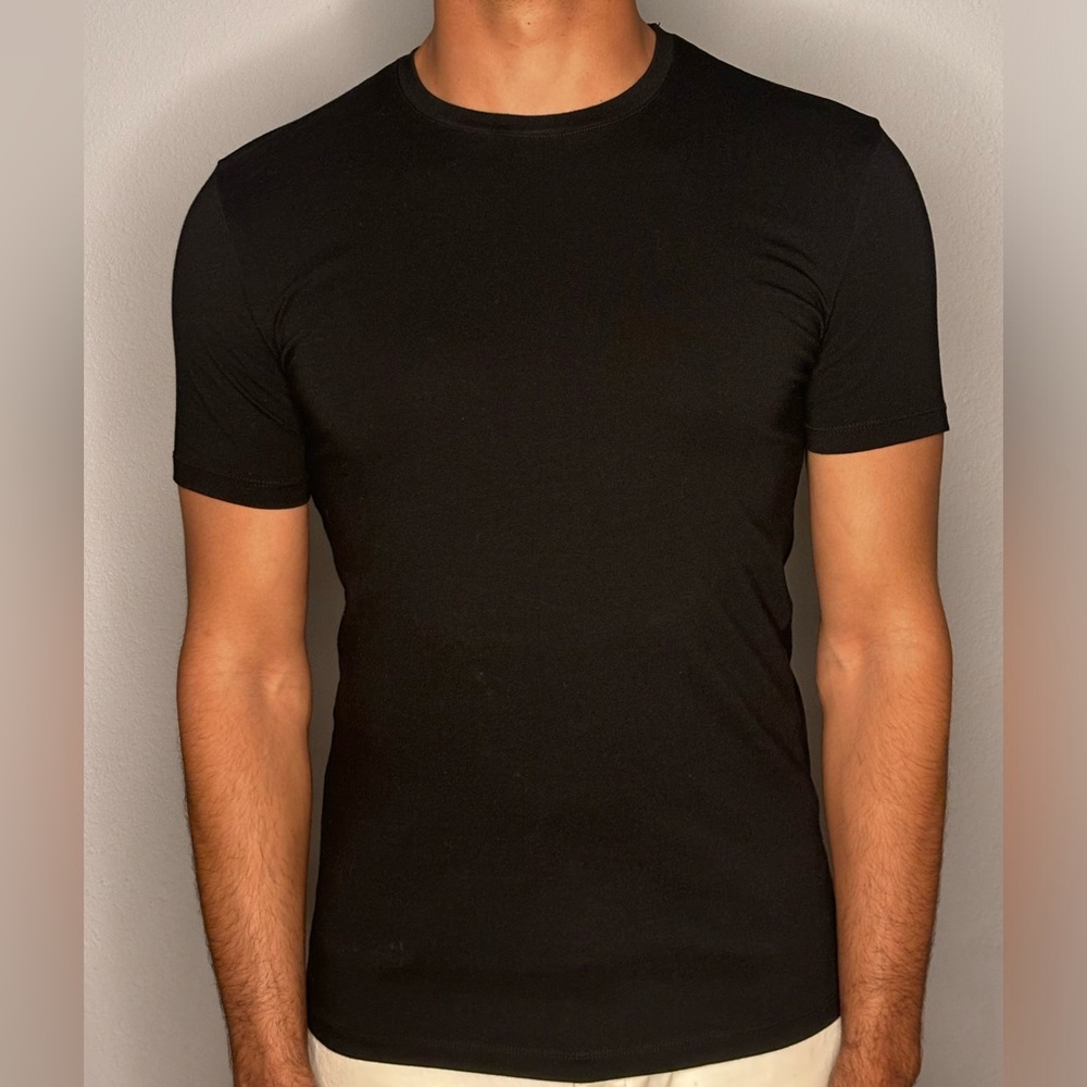 Black T-shirt size L like new ZARA